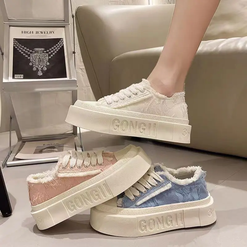 2023 New Women's Shoes Fashion Women's Sneakers Women Platform Canvas Shoes Skateboarding Women Lace-Up Classic Ladies Shoes