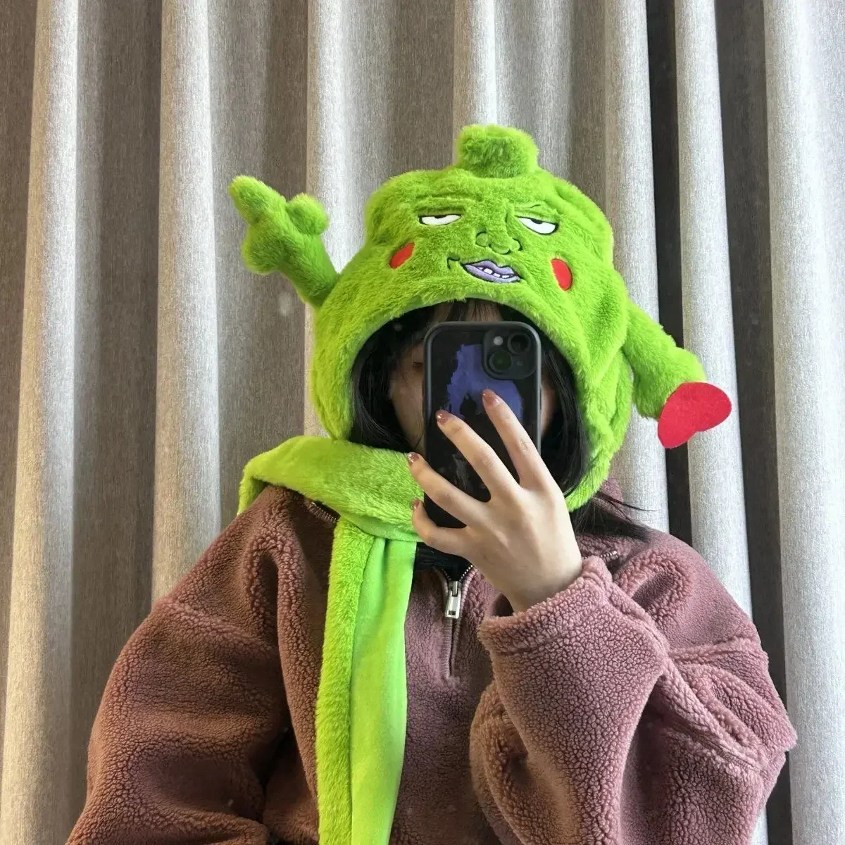 

Новинка 100, милая плюшевая теплая осенне-зимняя шапка ручной работы в стиле аниме Моб психос с затемненными линзами, головной убор, шарф, перчатки, подарок на день рождения, Новинка