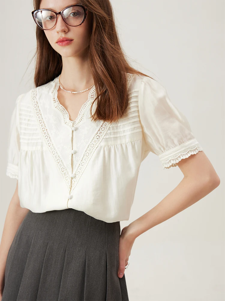 FSLE French Style Lace Patchwork Design Women White Thin Short Sleeve Shirts V-Neck Single Breasted Summer Blouse 24FS12890 1