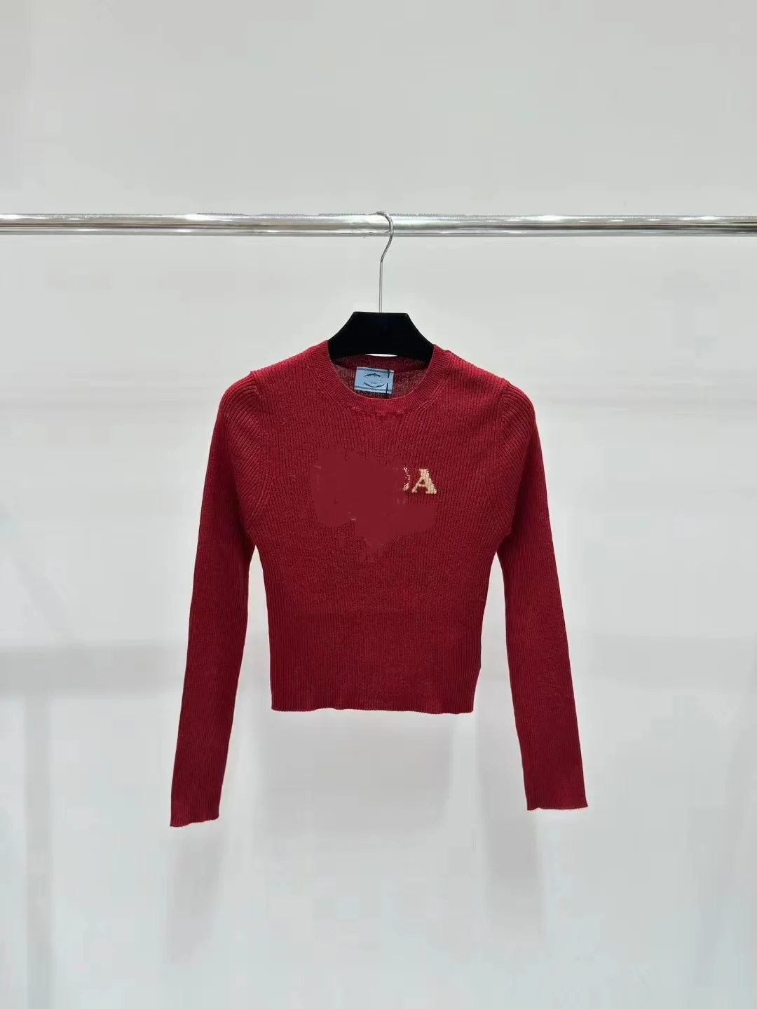 

Knitted long sleeves