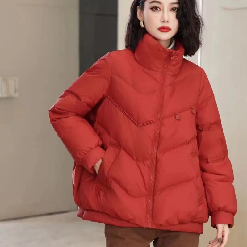 2023 New Women White Duck Down Jacket Winter Coat Female Short-length Loose Parkas Thicken Outwear Fashion Stand Collar Overcoat