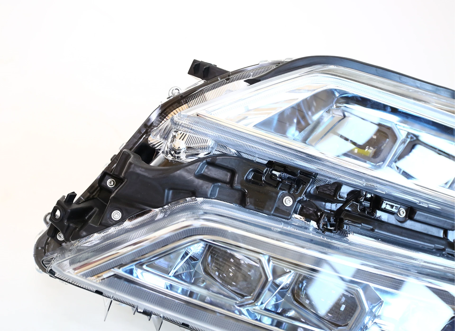 Рисунок 2 - Новый стиль, фара в сборе для Toyota