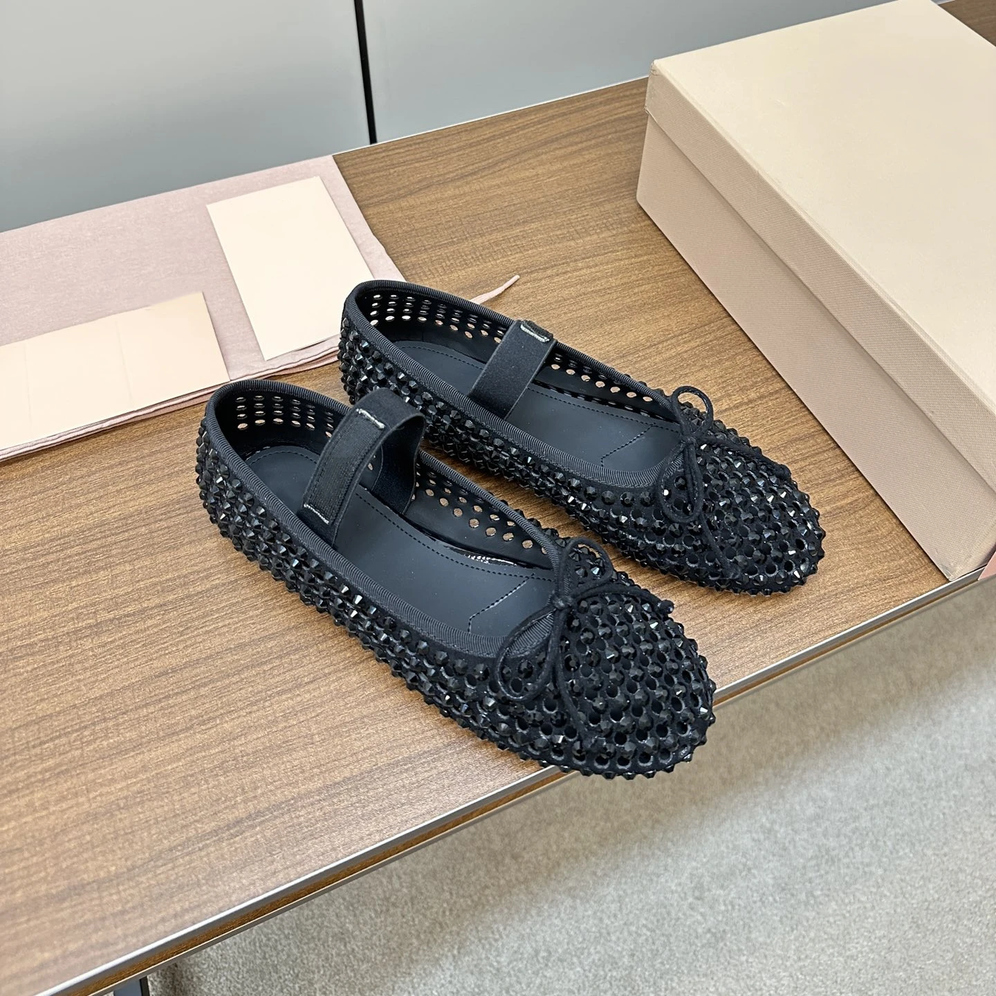 

Spring Autumn Women Casual Shoes Fashion Genuine Leather Cow Suede Ballet Flats Crystal Butterfly Knot Hollow Women Loafers 2023