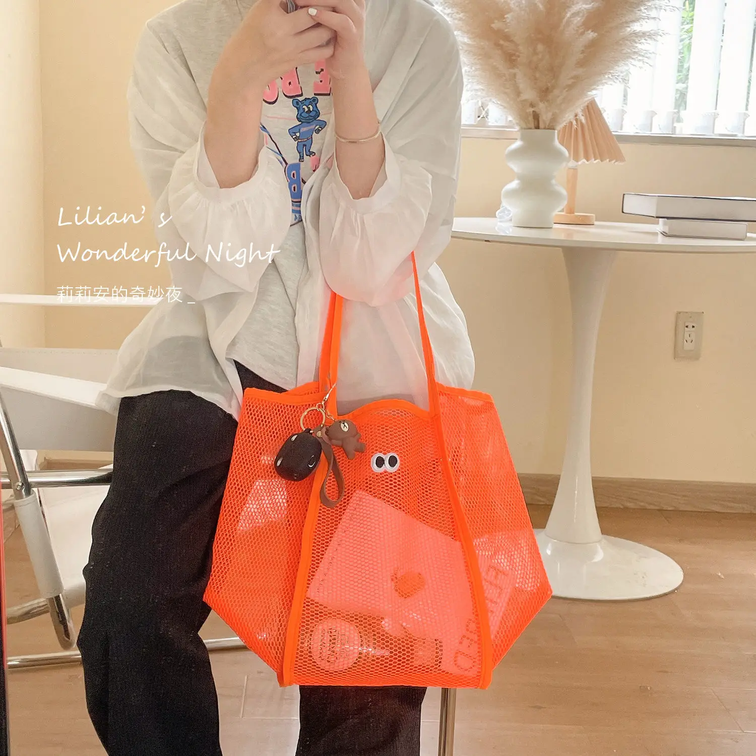 Рисунок 2 - Женская сумка, Студенческая сумка