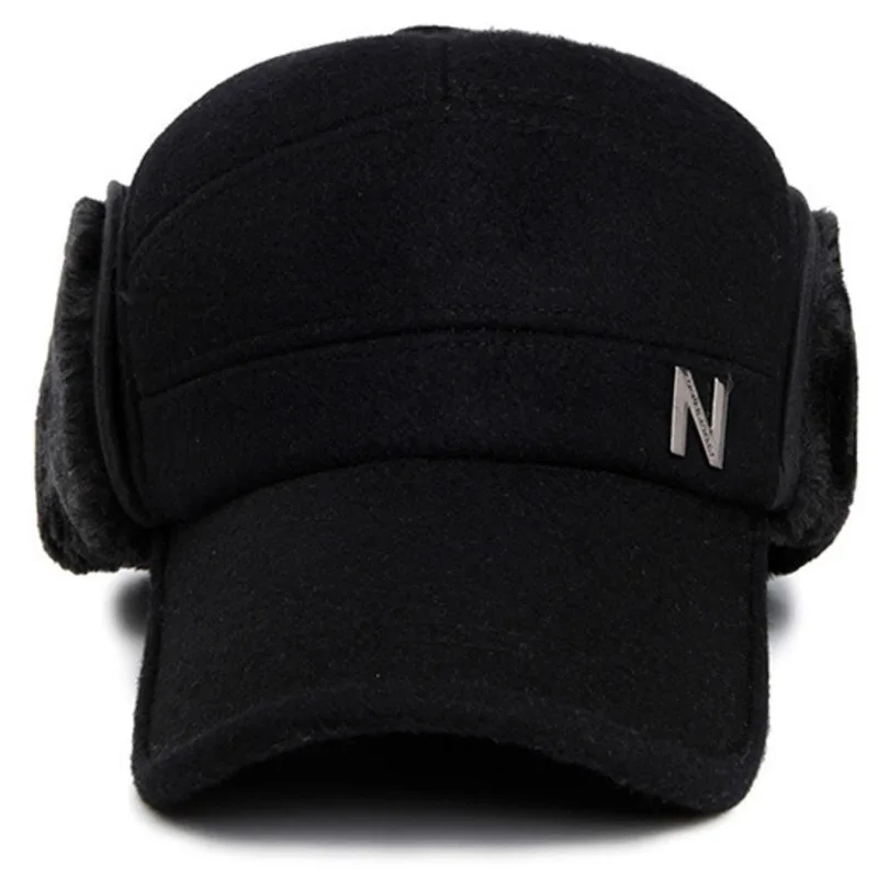 Рисунок 3 - Зимняя шапка с полями