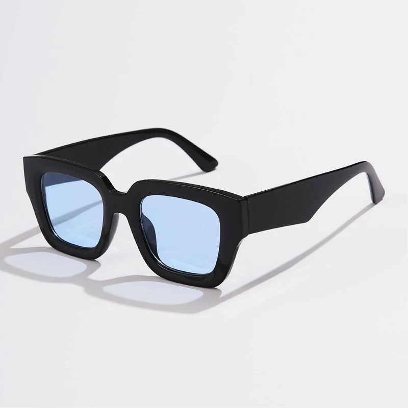 

Large Frame Fashion Sunglasses Men Women Vintage Square Sun Outdoor Shade Retro Glasses Ins Popular Eyewear UV400