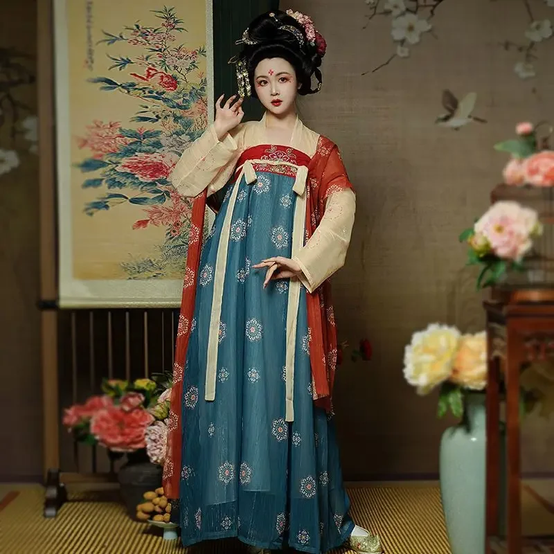 

Elegant Trailing Dress Traditional Chinese Women's Hanfu Clothing Stage Outfit Cosplay Stage Wear Costume Empress Suit