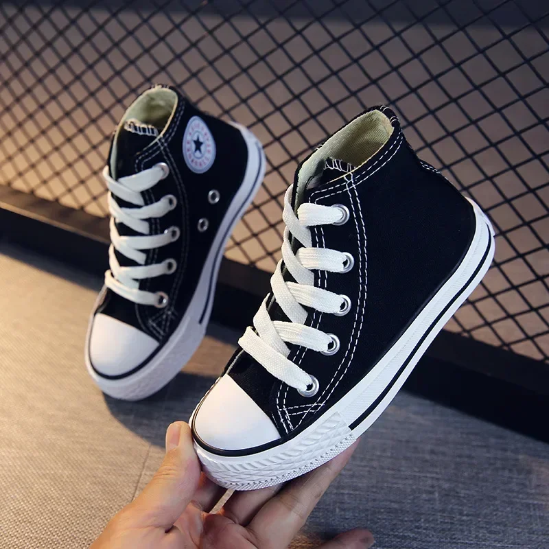 Canvas Board Shoes Children New Canvas Breathable Casual Shoes Boys Girls Lace-up Soft Bottom Kids Race Antiskid Sports