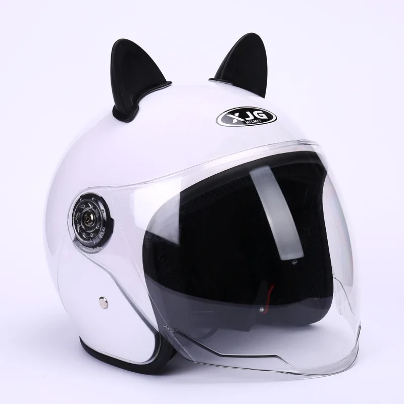thumbnail image 1 of Casco de motocicleta a prueba de viento y cálido para invierno Casco de motocicleta a prueba de viento y cálido para invierno Casco de seguridad para motocicleta a prueba de viento y cálido para invie, 1 of 5