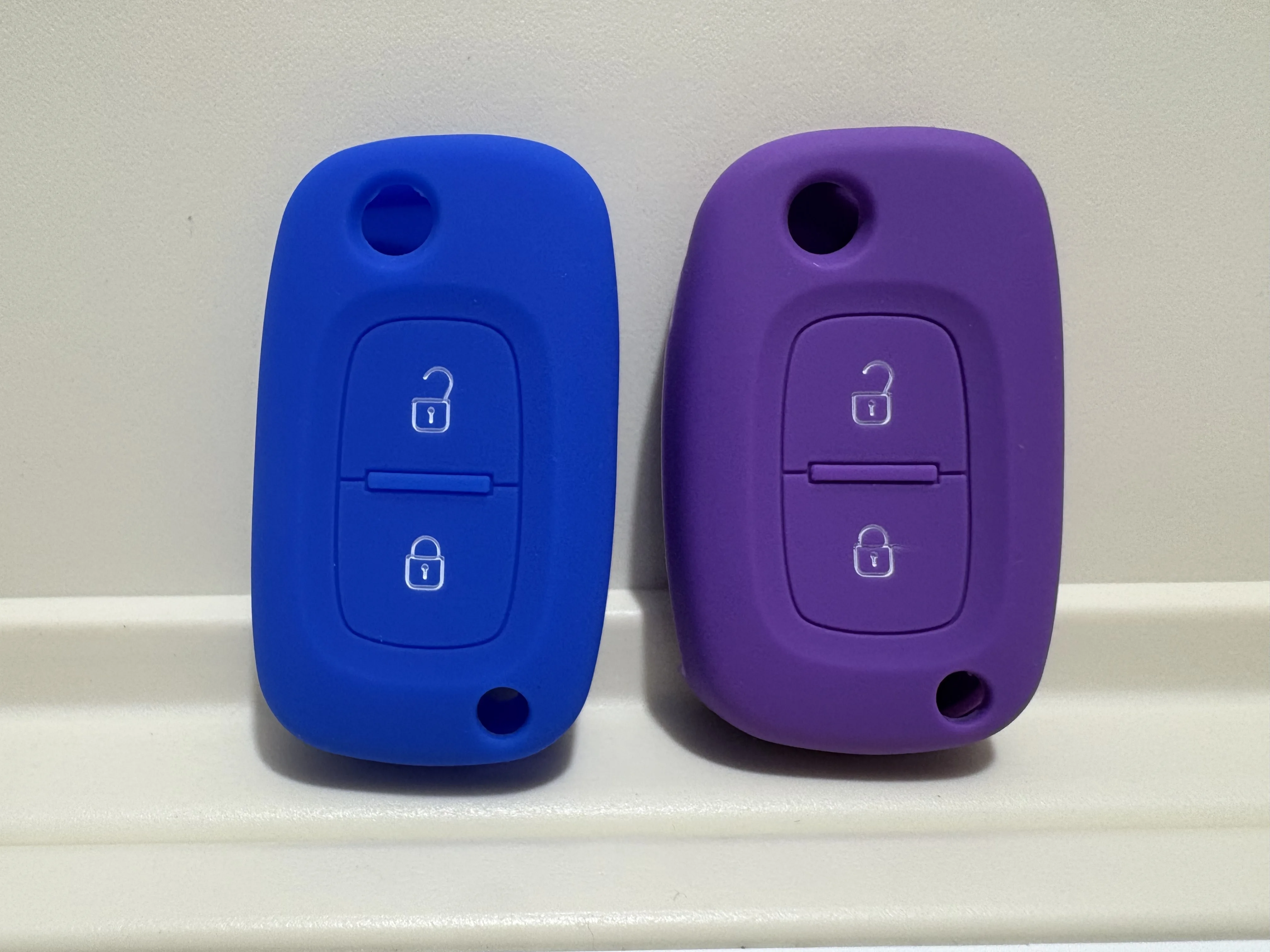 Premium Silicone Car Key Cover Case - Durable Flip & Fold Protection
