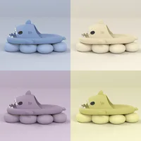 Comwarm Boys Girls Shark Slippers Summer Cute Cartoon Kids Shark Sandals Non-slip House bath Shoes Children Casual Flats Slides 2
