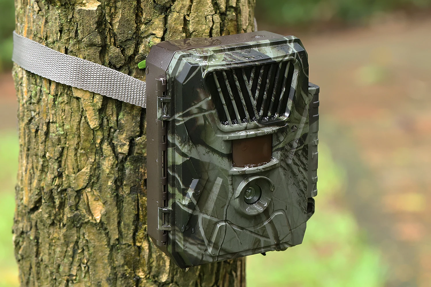 Willfine 2.9L 24MP Game Trail Camera Photo Traps with 940nm No Glow LEDs for Garden Security Wildlife Camera
