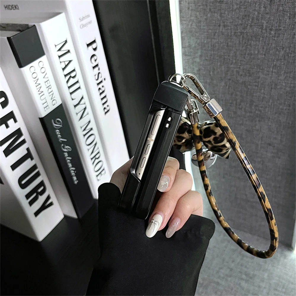 Luxury Classic Leopard Print Phone Case with Bow and Anti-Loss Portable Strap