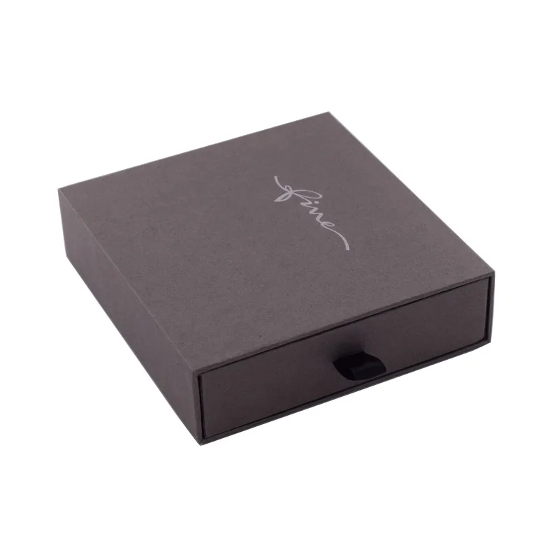 Рисунок 2 - Элегантная упаковка с выдвижным ящиком для ремня