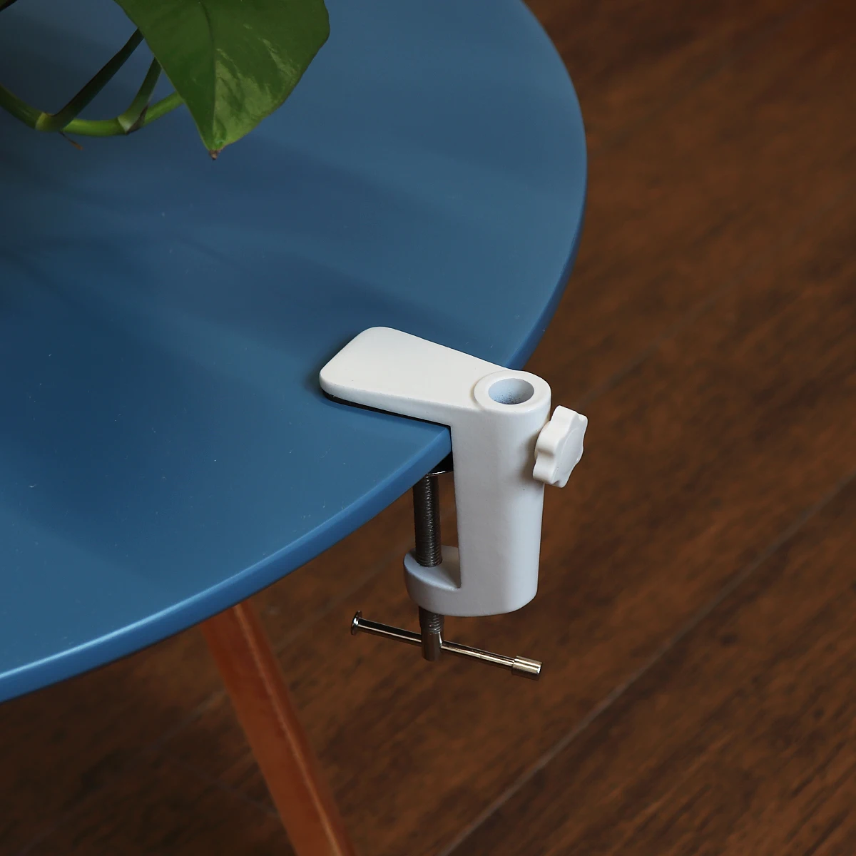 Aluminum Alloy Cantilever Desktop Magnifier Bracket Clamp Holder Metal LED Desk Lamp Clip Fittings Base Hose for Mic Stand