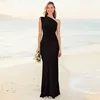 Robe longue élégante asymétrique en satin patchwork pour femme, sans manches, froncée, ajustée, pour invitées de mariage et soirées 2026