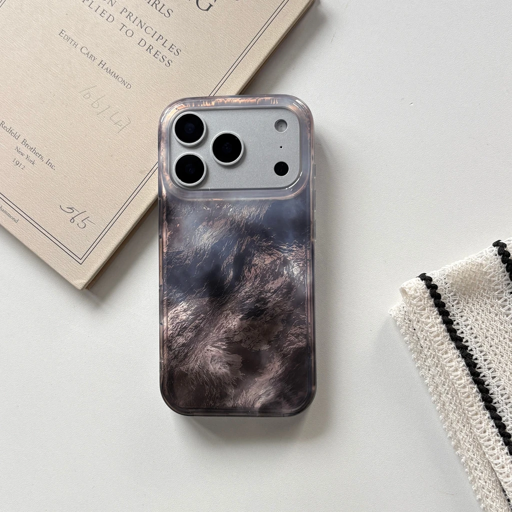 Advanced Art Red, Green, and Gray Gradient Tin Foil Pattern Shock-Proof Phone Cover Case