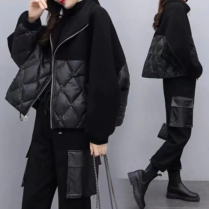 Рисунок 3 - Женская короткая парка с рукавом летучая мышь