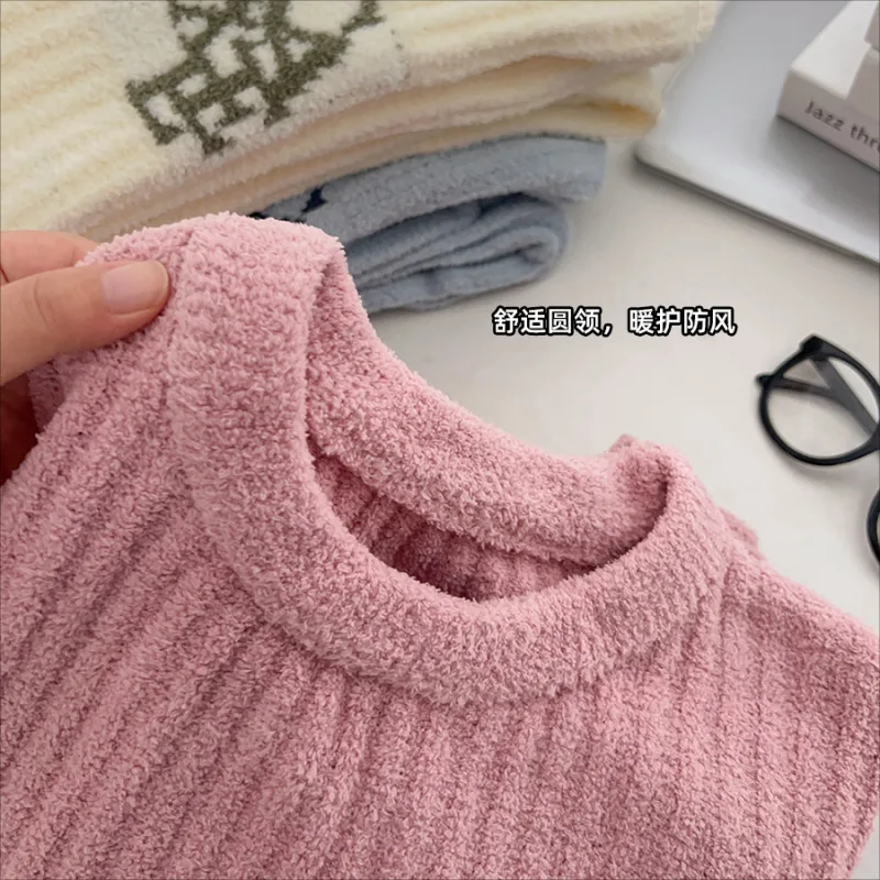 Soft and fluffy half edge velvet pajamas for women wholesale thickened and warm winter pajamas for women's home wear that can be