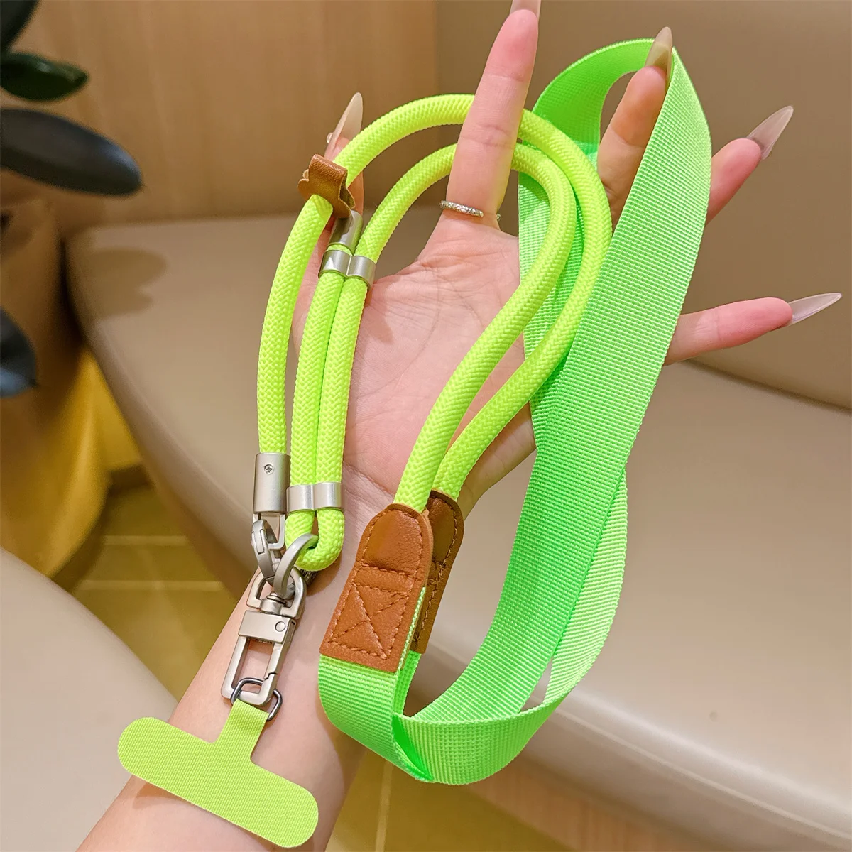 ตัวเลือกสินค้า สายคล้องมือถือ ปรับได้ แฟชั่นทันสมัย