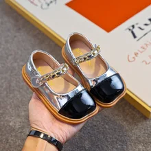 

Baby Girls Leather Shoes Spring New Britain Metal Square-toe Children Fashion Soft Moccasin Shoes New Performance Mary Jane 2022