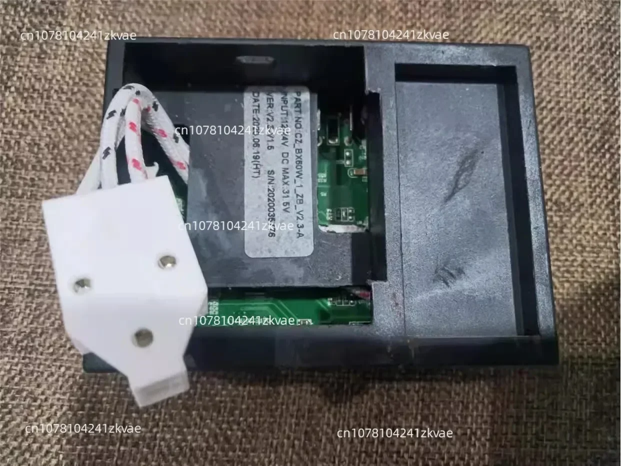 

CZ-BX60W-1 DC 12/24V Драйвер ZH25G для компрессора переменной частоты в холодильнике