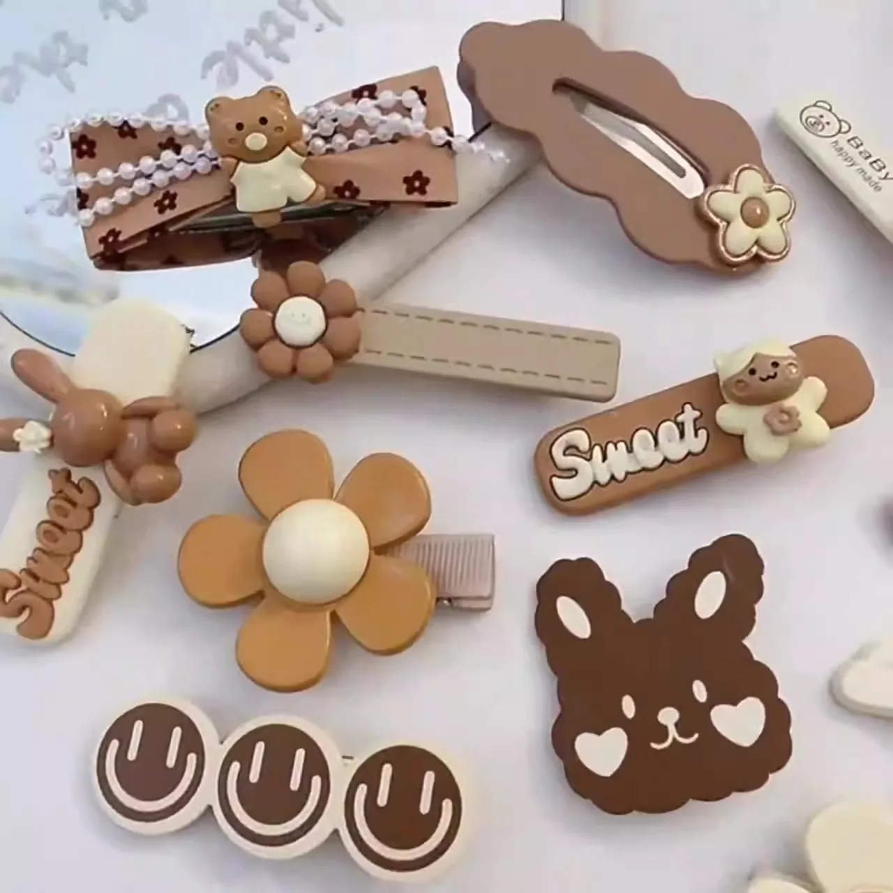 2023 New Style Hair Clip for Girls Baby Kids, Hairpin with Milk Coffee Color, Cartoon Hair Accessories for Children