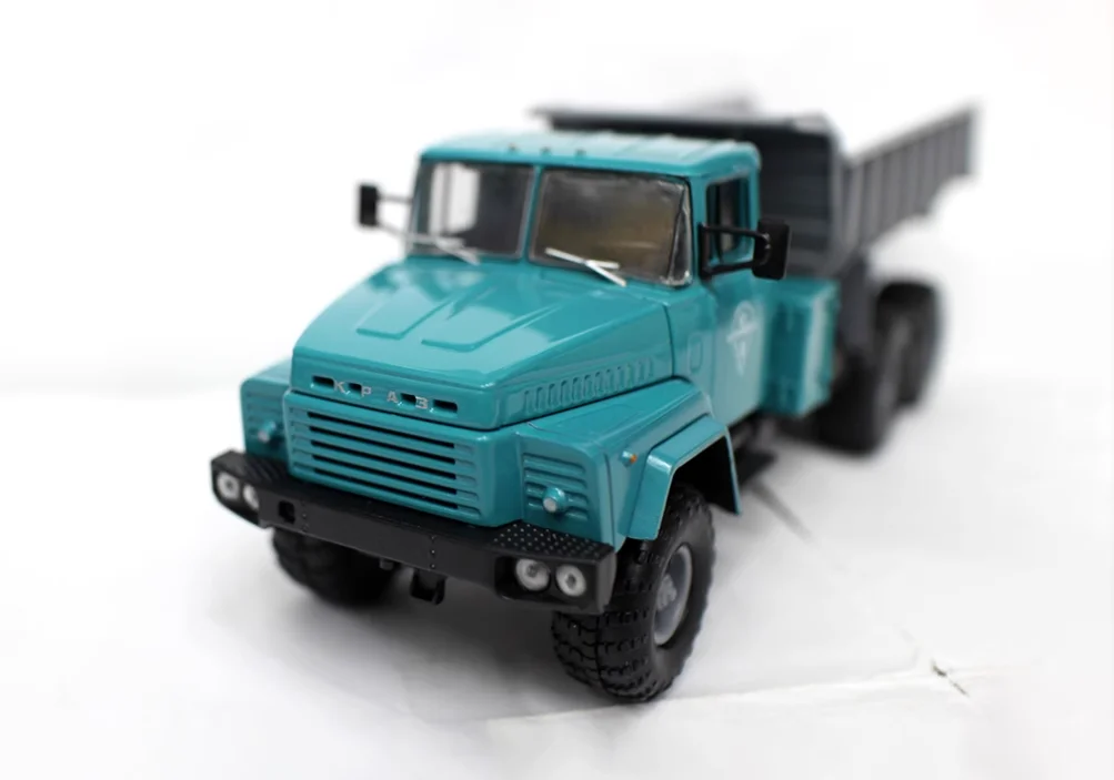 Sf8b81802b89645a2974e93ab44f4c2d43