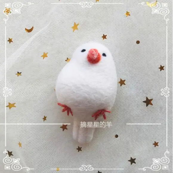 Sparrow parrot bird wool needlepoint kit wool felt needle felting keychain craft needlecraft DIY handmade