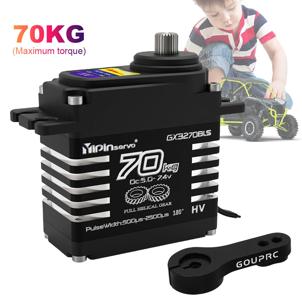 Gros plan sur les engrenages métalliques hélicoïdaux du servomoteur Brushless 70KG 7.4V