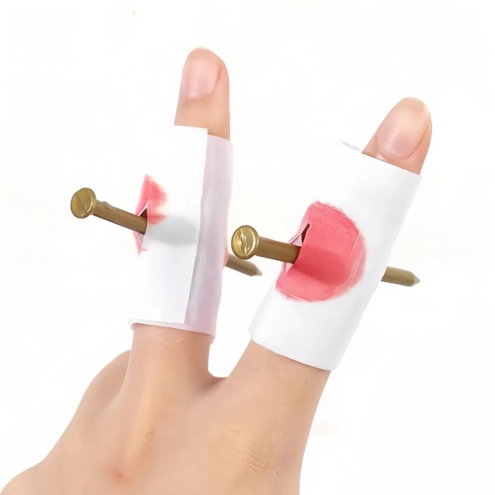 5pc Lebensechte Spezielle Finger Piercing Nagel Blut Streich Spielzeug Gefälschte Nagel Durch Finger Trick Spielzeug Magie Prop Party Scary blutige Magie