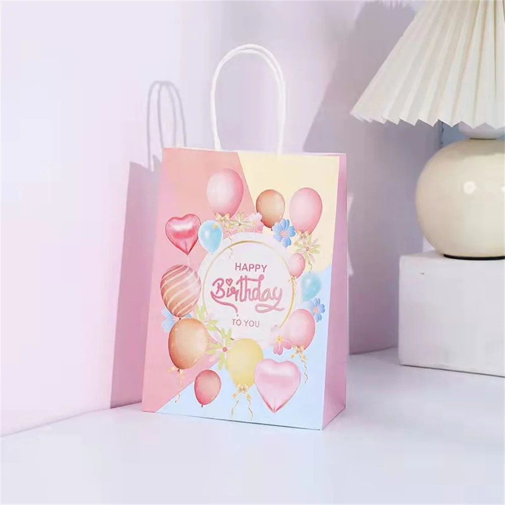 GOMANCHE 50 Sacchetti Regalo Per Compleanno Bambini Con Manici, 16,5x25 Cm, 4 Disegni Festivi, Per Caramelle E Bomboniere