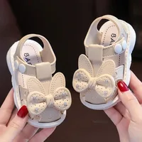 Nouvelles sandales d'été antidérapantes pour filles, avec semelles souples et Design léger, parfaites pour la plage 4