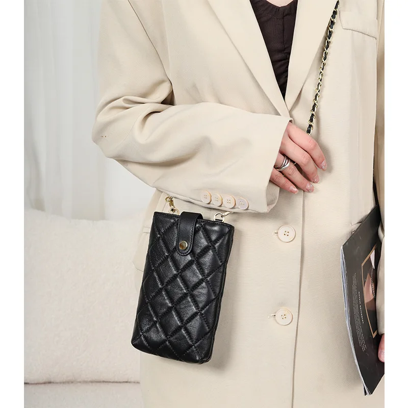 New girl shoulder bags mini sheepskin chain mobile phone women's bag female leather diagonal bag fashion mobile phone bags