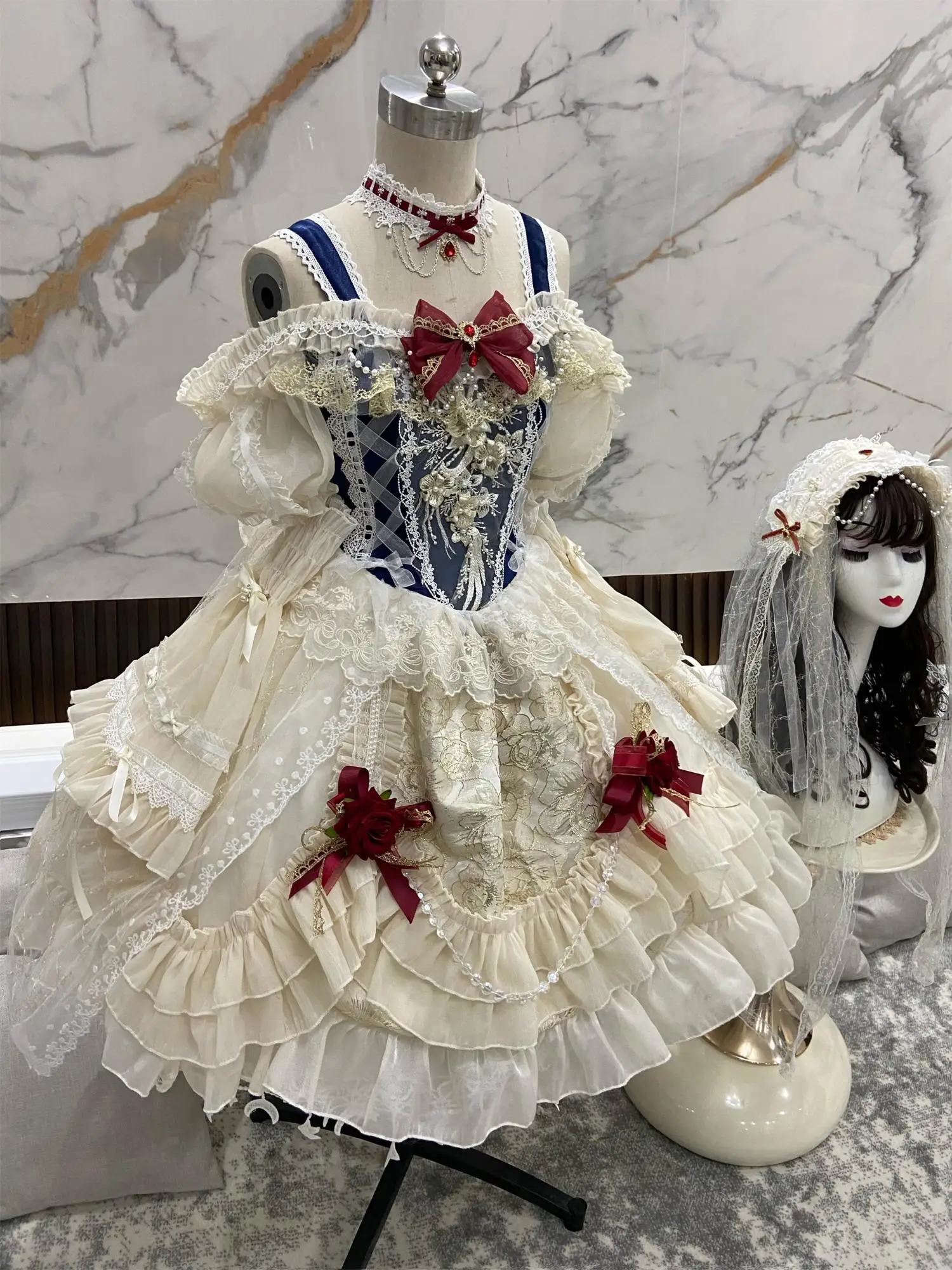 Original Lolita Dress White Snow Lady Dinner Off Shoulder Short Sleeved Floral Wedding Gorgeous Exquisite Lolita Dress