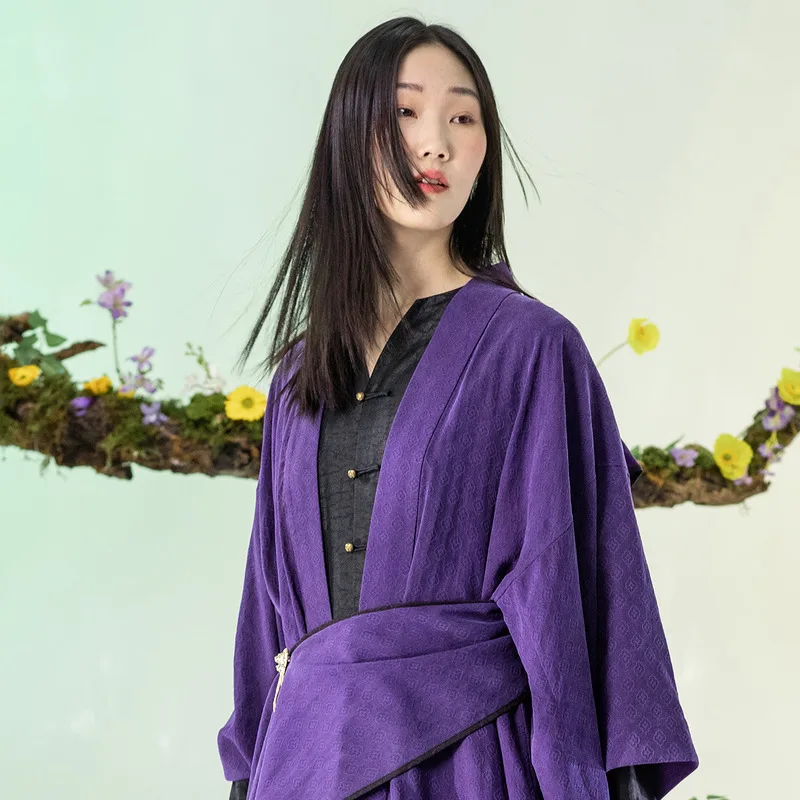 Рисунок 2 - Женское свободное жаккардовое пальто