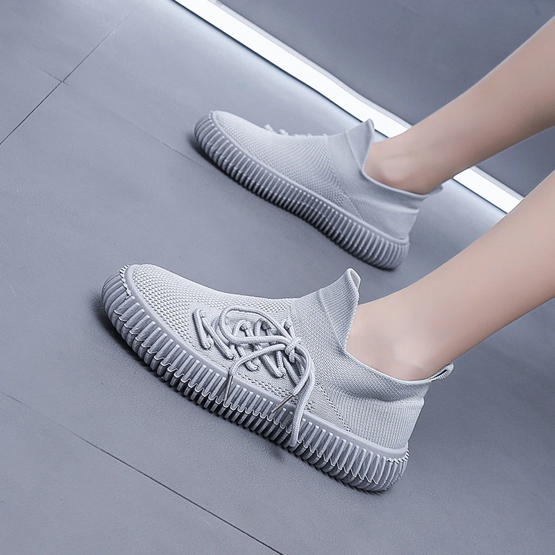 Hollow Canvas Large Size Shoes Women Spring and Autumn New Flat Breathable Fashion Mesh Socks Shoes Flying Weaving Women's Shoes