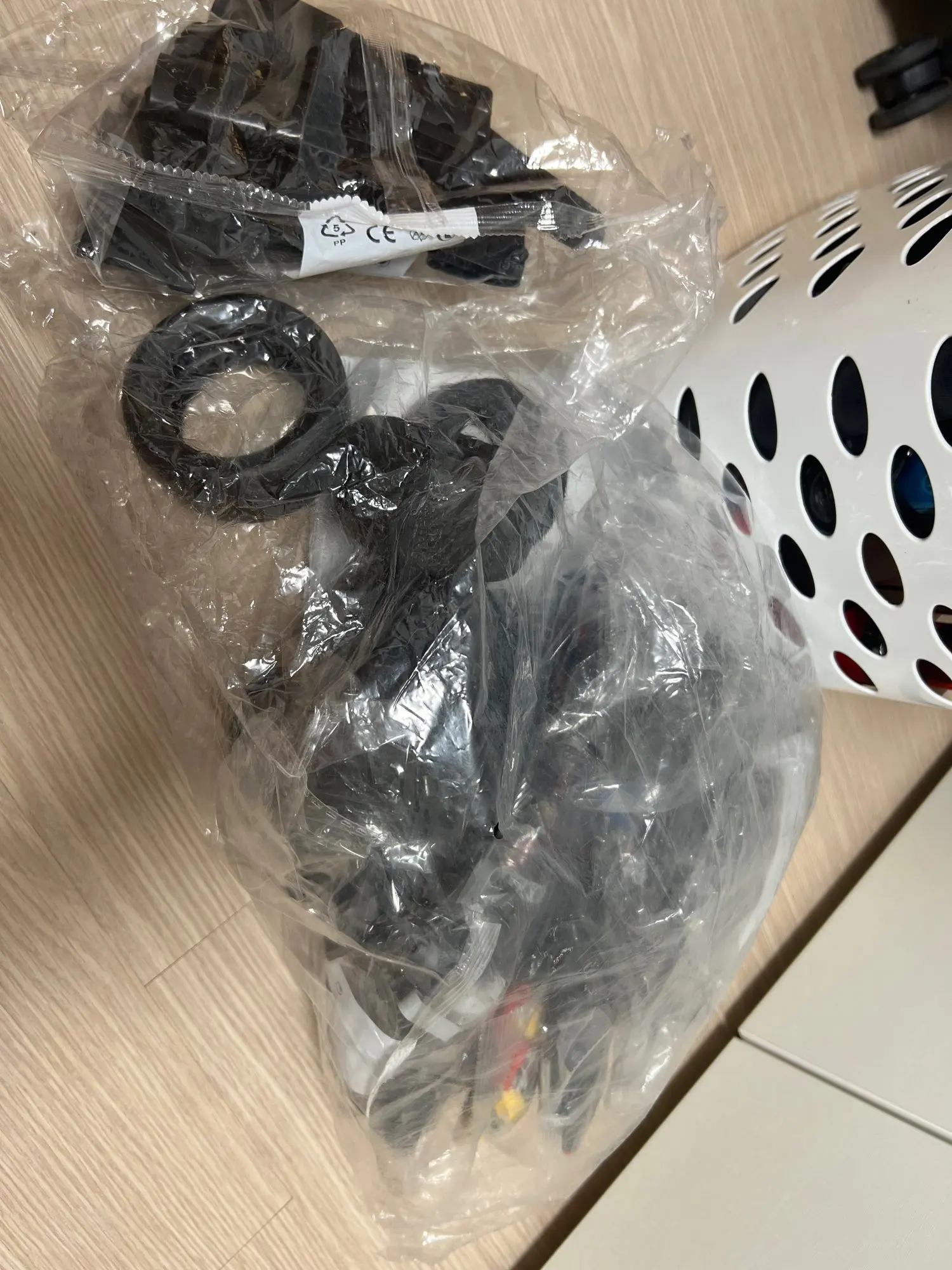 Technical Racing Sport Car 1280PCS Model Building Blocks City Mechanical Speed Vehicle photo review