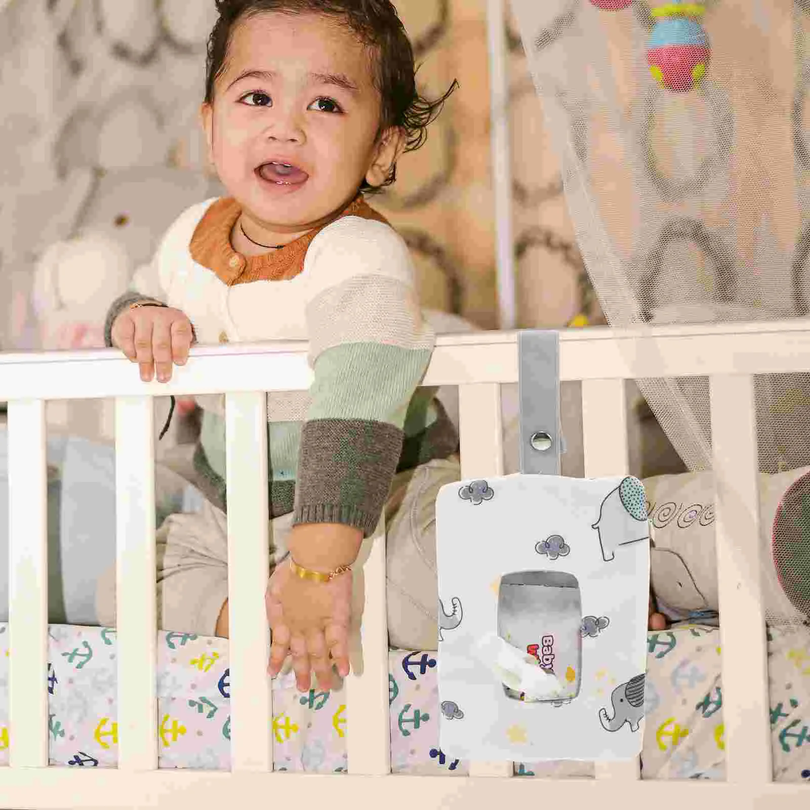 Рисунок 2 - Многоразовый держатель для детских салфеток