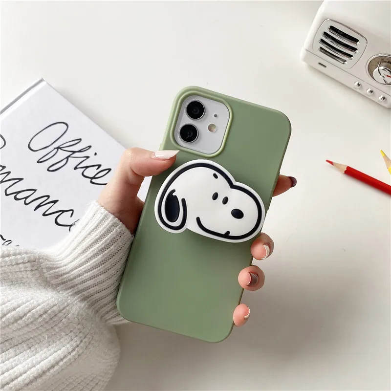 thumbnail image 1 of Funda con soporte y diseño divertido de Snoopy y melodía para iPhone 7, 8 Plus, X, XS, XR, 11, 12, 13, 14, 15 Pro Max, Mini, Charlie Brown Cat, 1 of 5