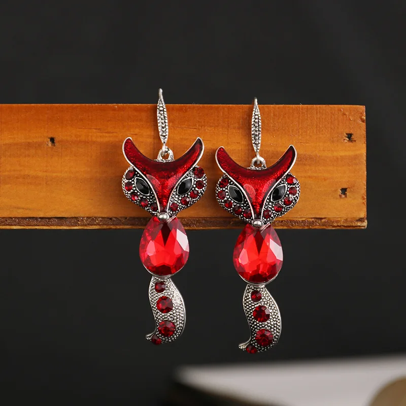 Punk Gothic Vintage Silver Color Fox Earrings for Women Fashion Long Exaggerated Crystal Rhinestone Animal Earrings Jewelry