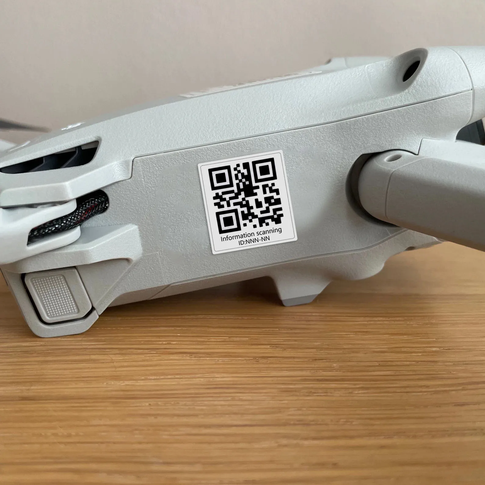 Autocollants Drone Personnalisés 4cm 20pcs - Lot de 20