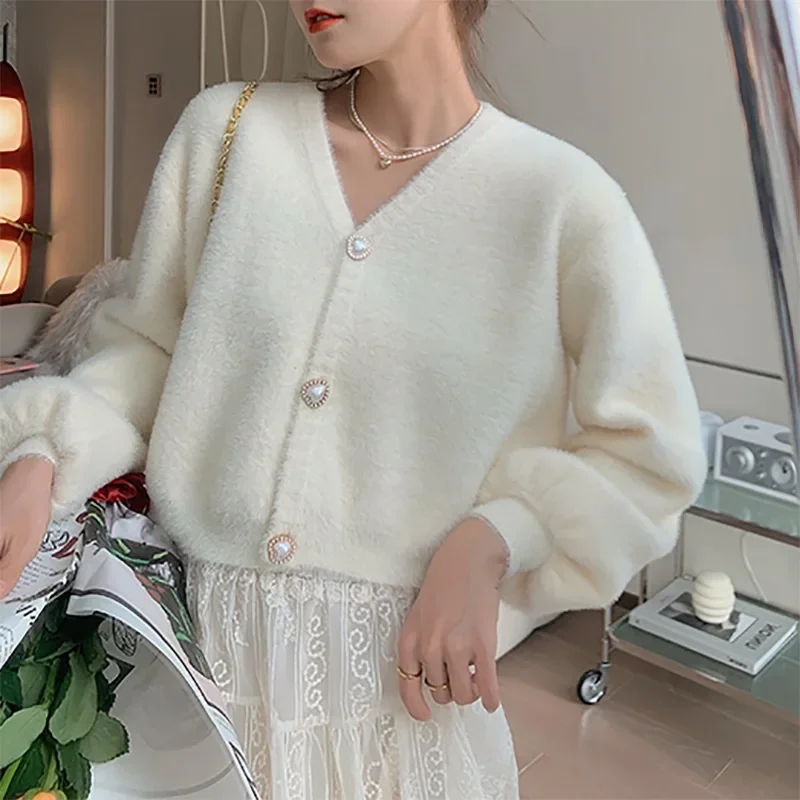 

Women Short Fluffy Winter Knit Top Cute Sweet V-Neck Long Sleeve Button Up Sweater Girls Fleece Knitted Cardigan Sweet Knitwear