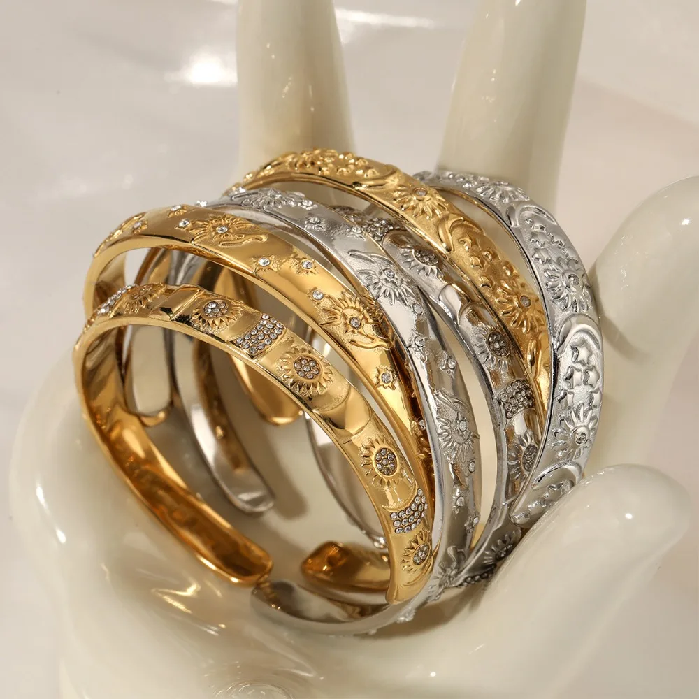 Luxury Stainless Steel Sun Moon Star Opening Bangle Bracelets Design Waterproof Zircon 18K Gold Plated Bracelet Charm Jewelry