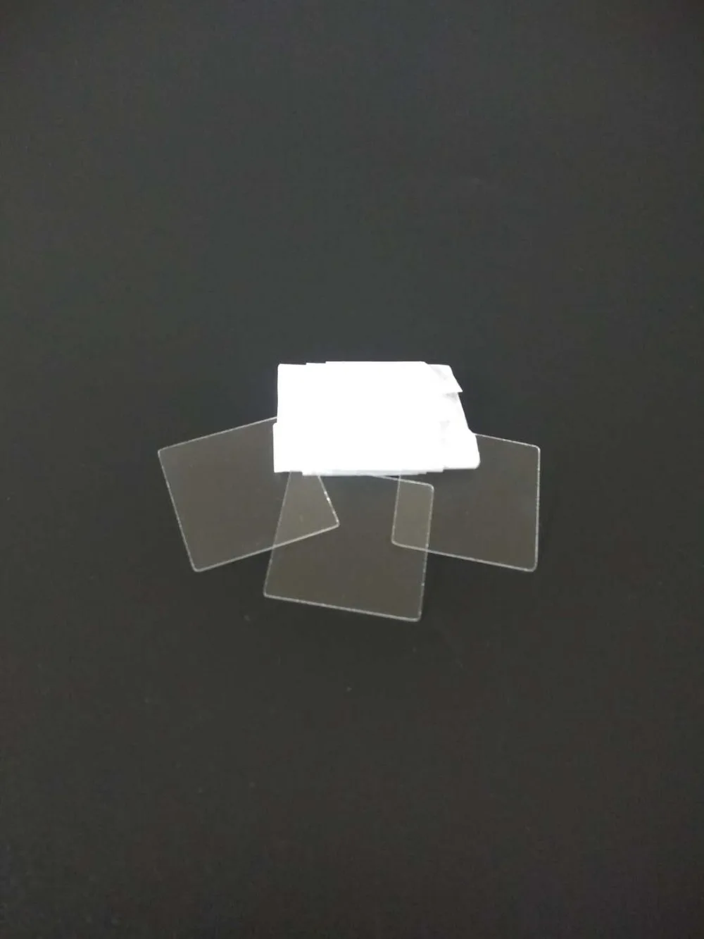 

Clear quartz plate 30*30*0.5 and clear quartz tube OD29