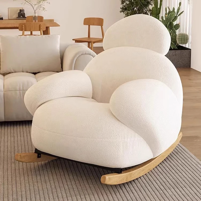 

Деревянное кресло-качалка для гостиной, белое современное дизайнерское уникальное кресло для гостиной, кресло-качалка для комнаты ожидания, плиссируемое украшение интерьера