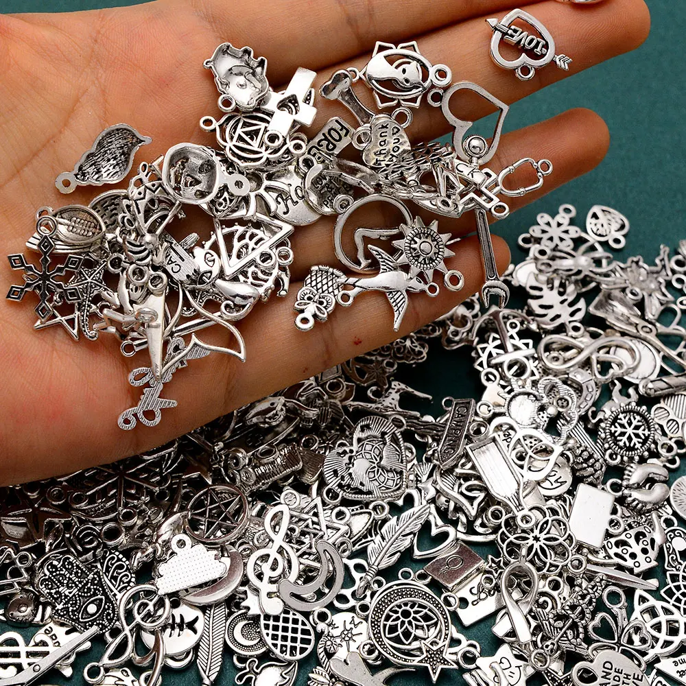 300 Pieces Vintage Charms Bulk Lots Mixed Antique Tibetan Silver & Gold  Alloy Pendants Charms DIY for Necklace Bracelet Jewelry Making and Crafting