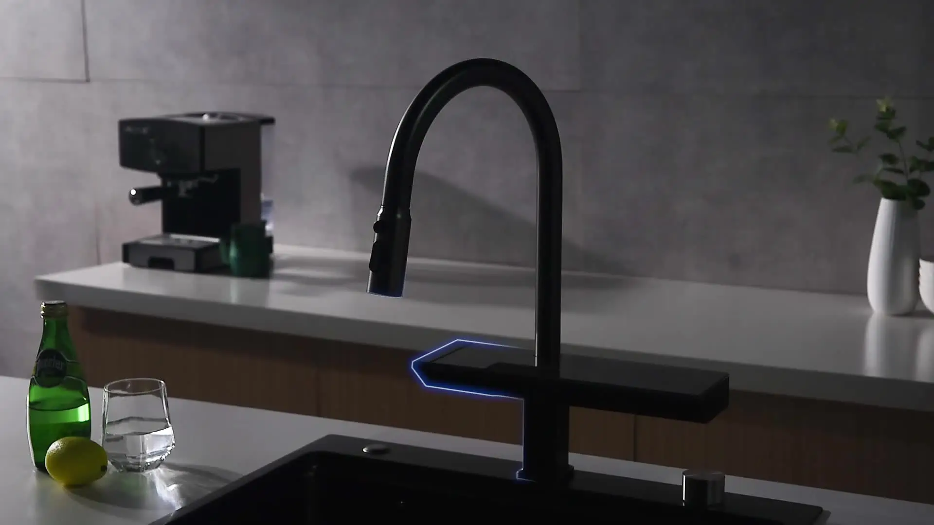 Смеситель для кухни AITANA хромированная латунь