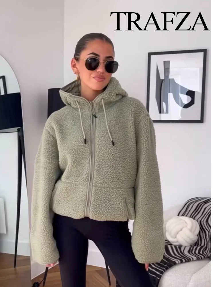 

TRAFZA 2023 Winter Women Hoodies Woman Plush Jacket Fluffy Jacket Zip Up Fleece Coat Woman Long Sleeve Cropped Teddy Jacket