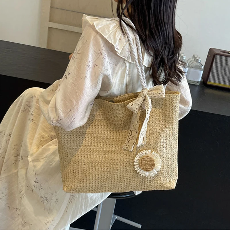 Fashion Straw Women Lace Ribbon Shoulder Bags Woven Female Handbags Large Capacity Summer Beach Straw Bags Casual Tote Purses